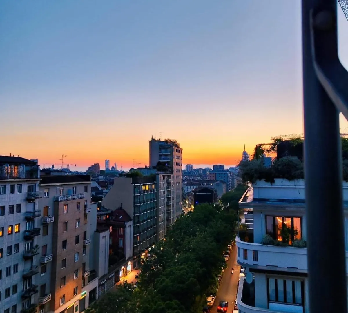 شقة Rooftop Terrace - Elegante Attico Con Idromassaggio ميلان
