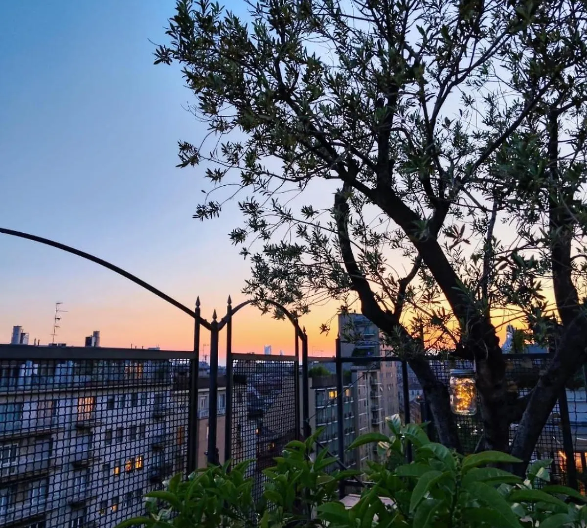 Rooftop Terrace - Elegante Attico Con Idromassaggio ميلان إيطاليا