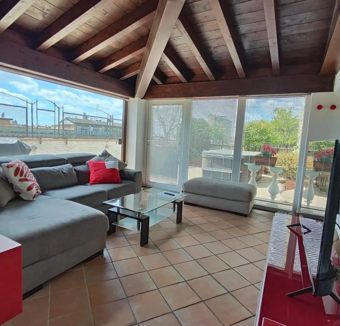 Rooftop Terrace - Elegante Attico Con Idromassaggio Milan